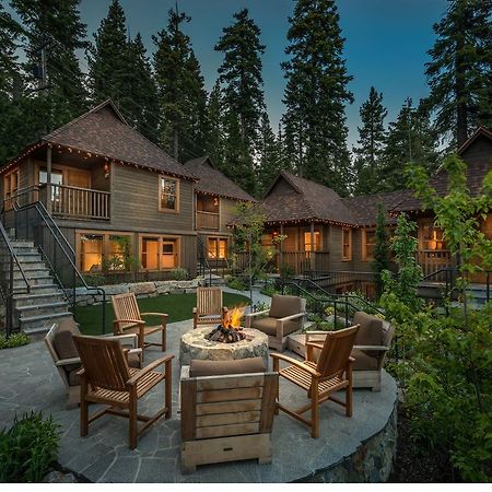 Cedar Crest Cottages 홈우드 외부 사진