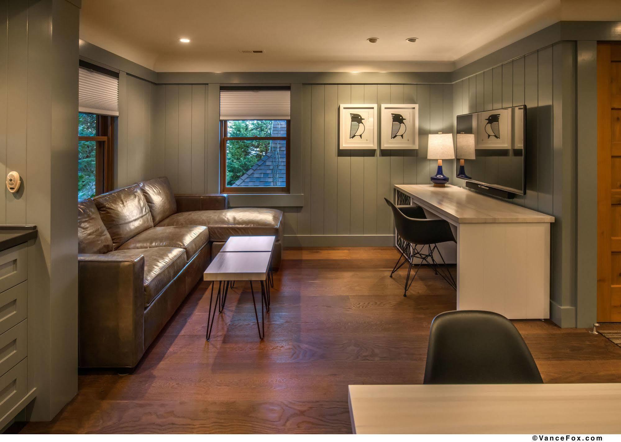 Cedar Crest Cottages 홈우드 외부 사진