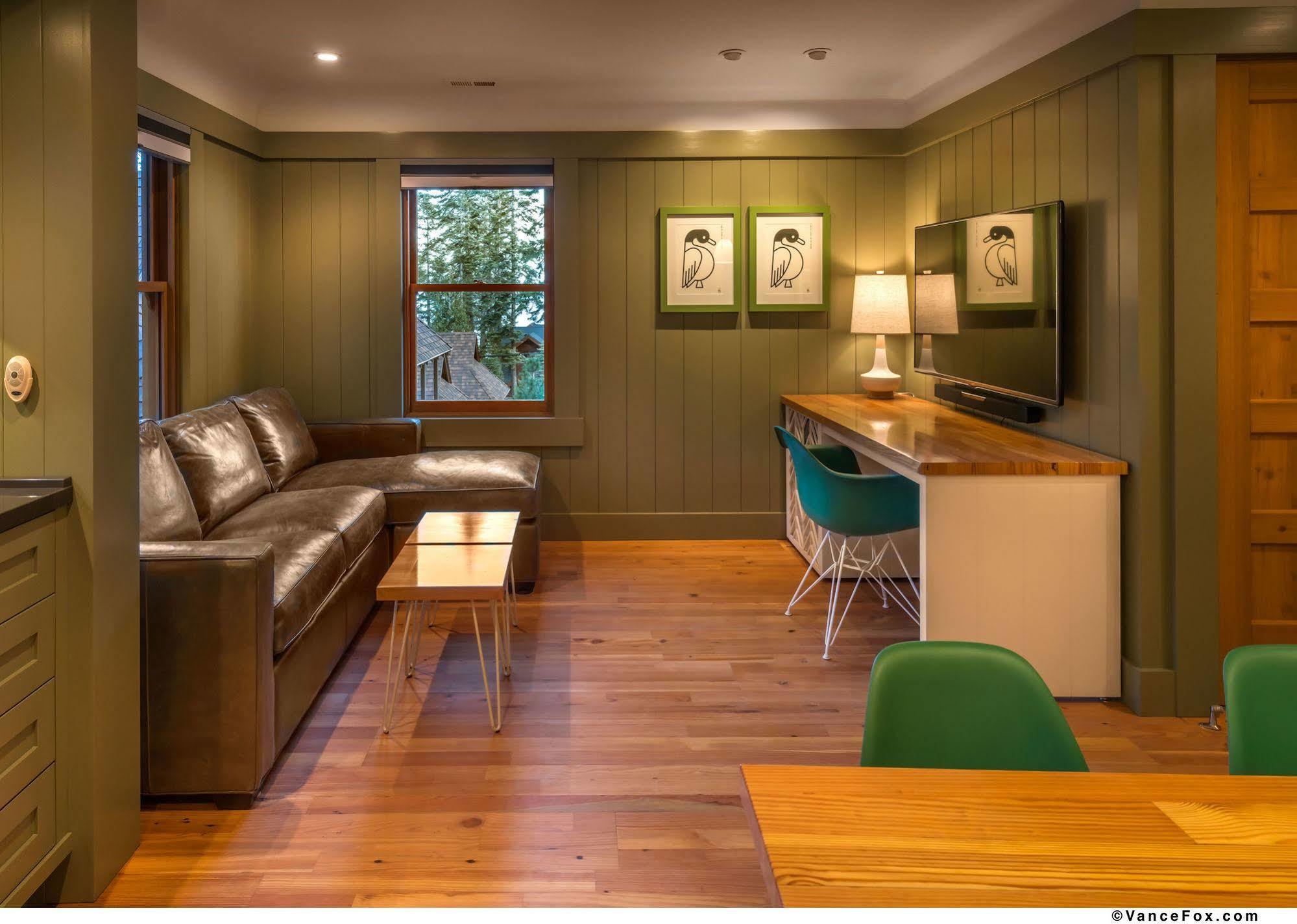 Cedar Crest Cottages 홈우드 외부 사진
