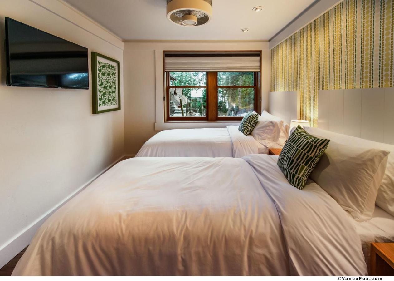 Cedar Crest Cottages 홈우드 객실 사진
